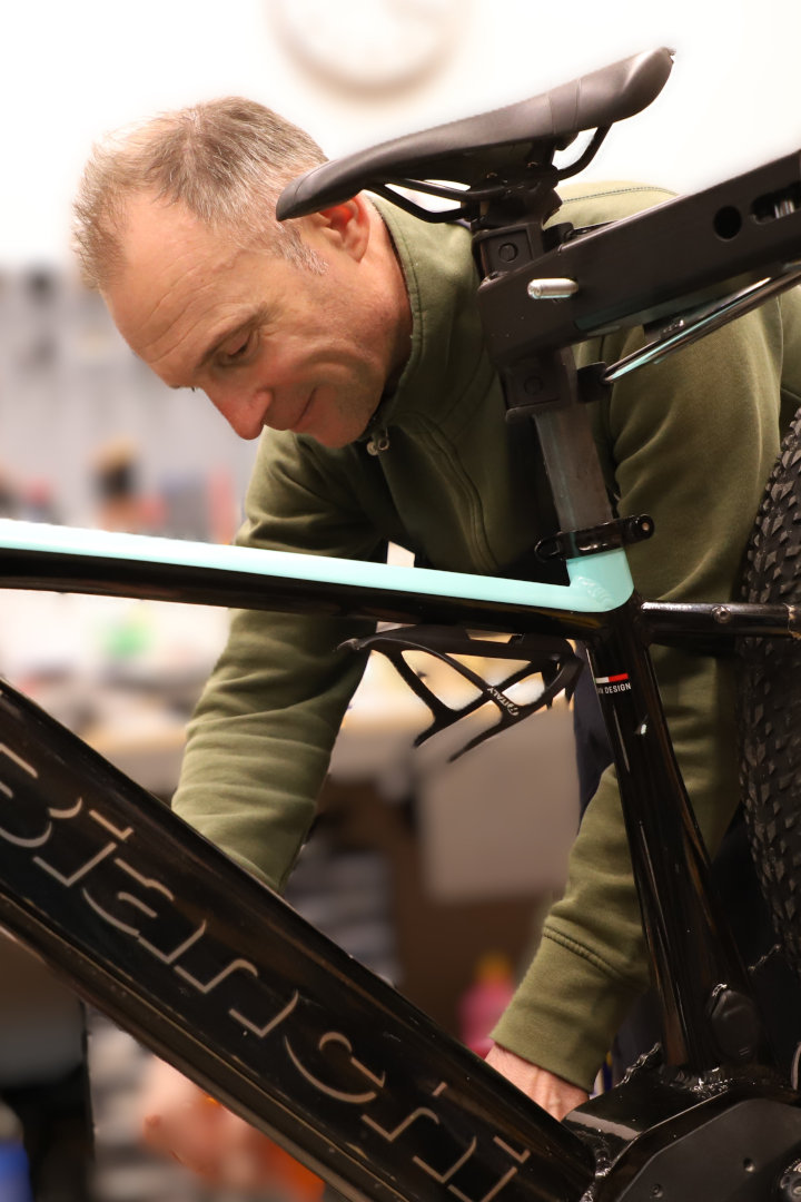 Chi siamo - Noleggio e-bikes o bici gravel e Tour guidati in Val d'Orcia (team Michele 01v)